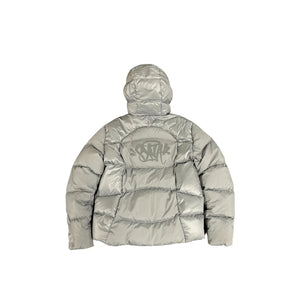 
                  
                    Syna World “Syna Logo” Wave Puffer Jacket - Grey
                  
                