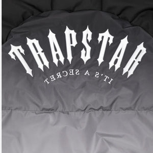 
                  
                    Trapstar Irongate Hooded Puffer 2.0 Jacket - Black Gradient
                  
                